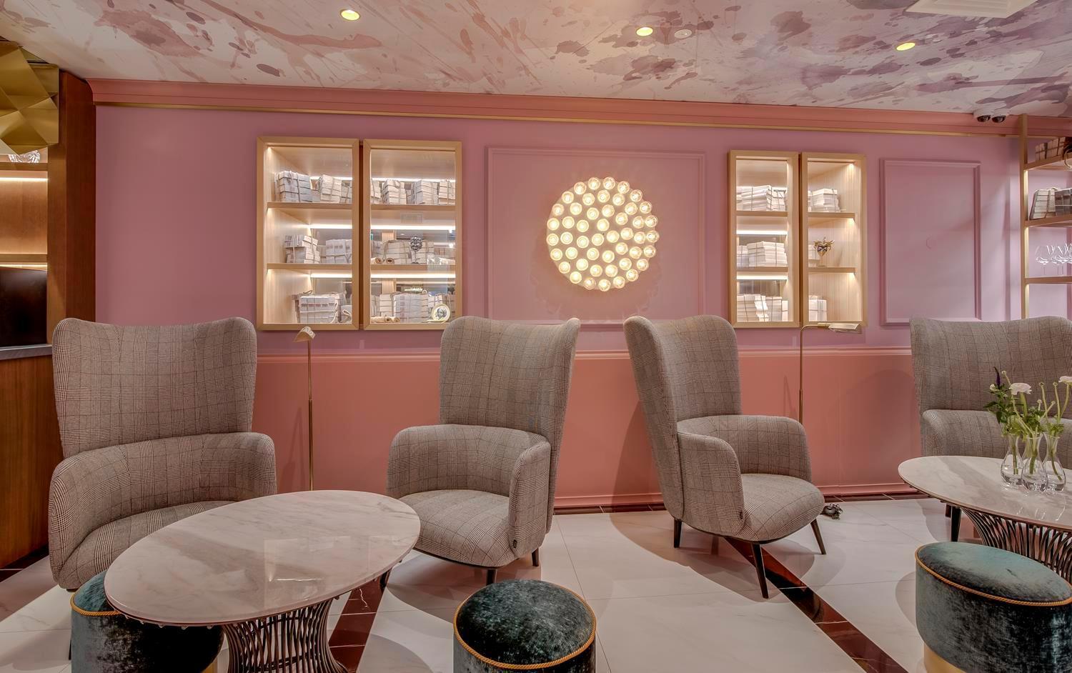 Grand Poet Hotel And Spa By Semarah Riga Bagian luar foto The interior of the lounge