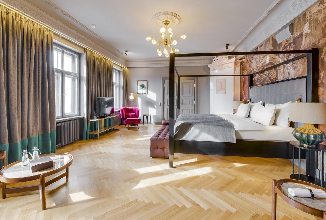 Grand Poet Hotel And Spa By Semarah Riga Bagian luar foto